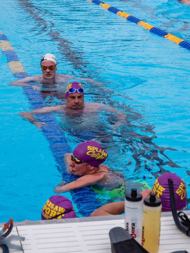 Trening pływacki na basenie BEST Centre na Majorce